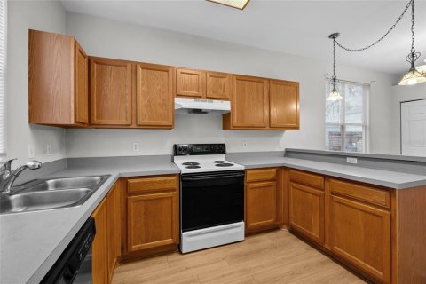 Condominio en venta en Gainesville, Florida, 2 dormitorios, 109.25 m2 № 1716879 - foto 10