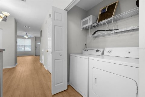 Condominio en venta en Gainesville, Florida, 2 dormitorios, 109.25 m2 № 1716879 - foto 18