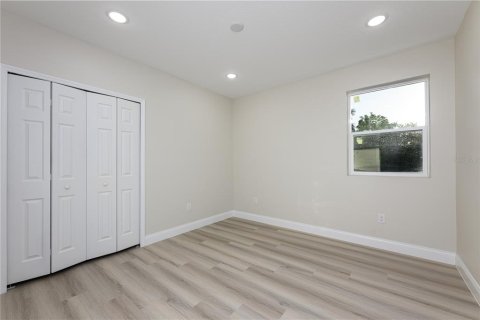 House in DeLand, Florida 4 bedrooms, 218.97 sq.m. № 1652054 - photo 17