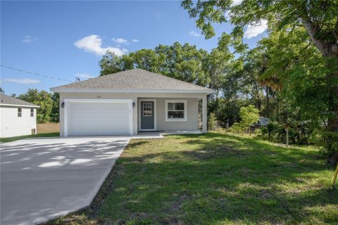 House in DeLand, Florida 4 bedrooms, 218.97 sq.m. № 1652054 - photo 4