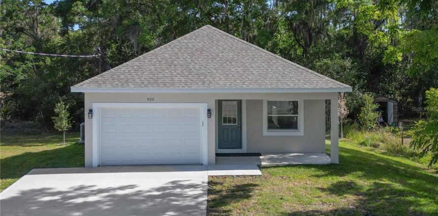 House in DeLand, Florida 4 bedrooms, 218.97 sq.m. № 1652054