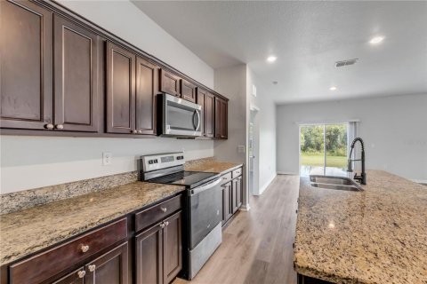 Villa ou maison à vendre à New Smyrna Beach, Floride: 4 chambres, 175.49 m2 № 2431151 - photo 14