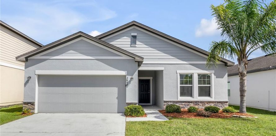 Villa ou maison à New Smyrna Beach, Floride 4 chambres, 175.49 m2 № 2431151