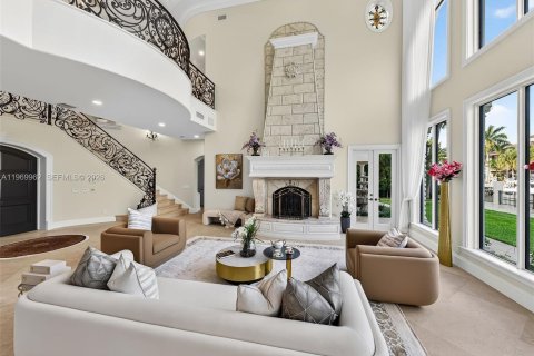 Villa ou maison à louer à Fort Lauderdale, Floride: 6 chambres, 777.13 m2 № 2050154 - photo 24