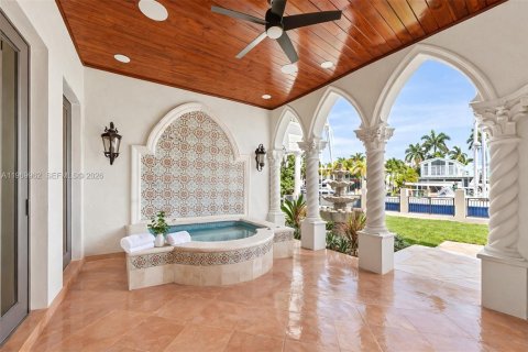 Villa ou maison à louer à Fort Lauderdale, Floride: 6 chambres, 777.13 m2 № 2050154 - photo 17