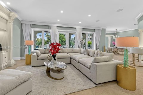 Villa ou maison à louer à Fort Lauderdale, Floride: 6 chambres, 777.13 m2 № 2050154 - photo 28