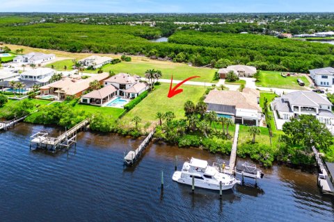 Propiedad comercial en Port St. Lucie, Florida № 2087732