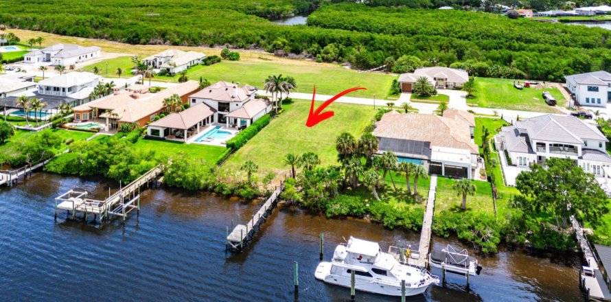 Immobilier commercial à Port St. Lucie, Floride № 2087732