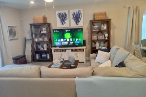 House in Ormond Beach, Florida 4 bedrooms, 188.31 sq.m. № 1821451 - photo 5