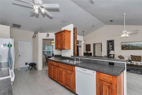 Villa ou maison à vendre à High Springs, Floride: 3 chambres, 154.03 m2 № 2203183 - photo 15