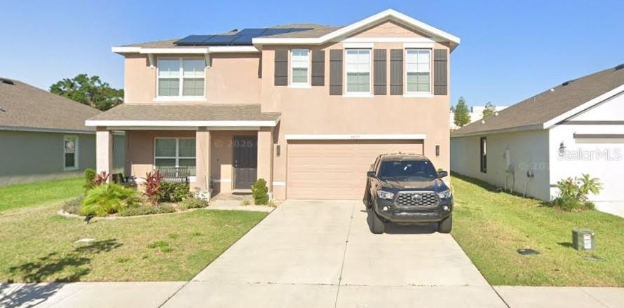 Villa ou maison à Zephyrhills, Floride 5 chambres, 242.1 m2 № 2204422