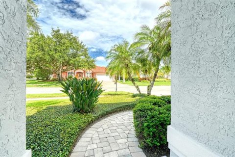 House in Sarasota, Florida 3 bedrooms, 233.56 sq.m. № 2291027 - photo 6