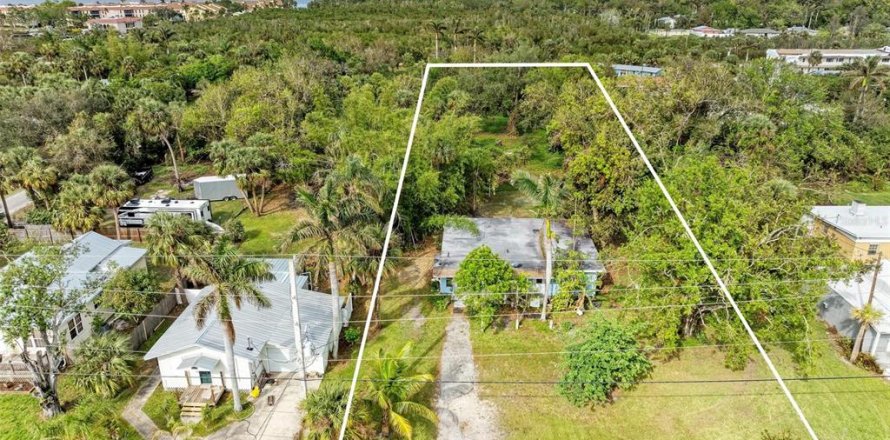 Immobilier commercial à Punta Gorda, Floride 137.68 m2 № 1689675