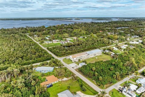Immobilier commercial à vendre à Punta Gorda, Floride: 137.68 m2 № 1689675 - photo 20