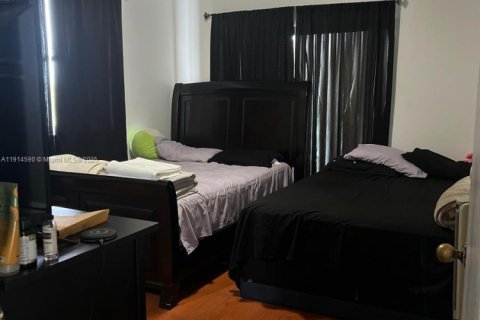 Снять в аренду кондоминиум в Дорал, Флорида 1 спальня, 65.96м2, № 1970088 - фото 5