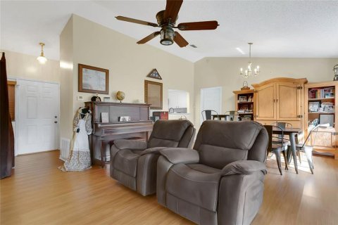 Villa ou maison à vendre à Orlando, Floride: 3 chambres, 120.96 m2 № 1900379 - photo 8