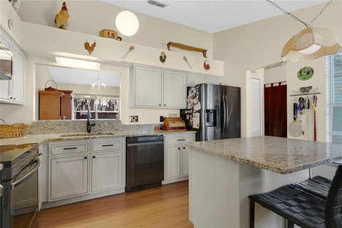 Villa ou maison à vendre à Orlando, Floride: 3 chambres, 120.96 m2 № 1900379 - photo 2