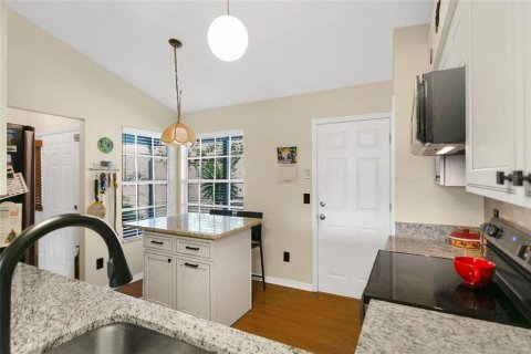 Villa ou maison à vendre à Orlando, Floride: 3 chambres, 120.96 m2 № 1900379 - photo 4