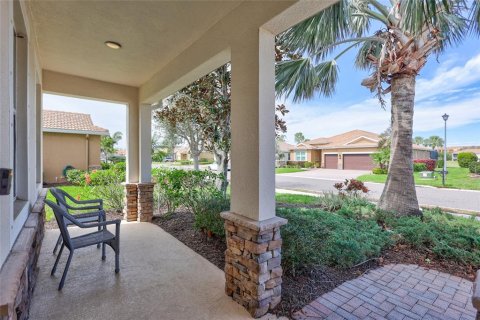 House in Bradenton, Florida 4 bedrooms, 269.97 sq.m. № 1659046 - photo 6