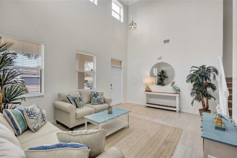 House in Bradenton, Florida 4 bedrooms, 269.97 sq.m. № 1659046 - photo 7