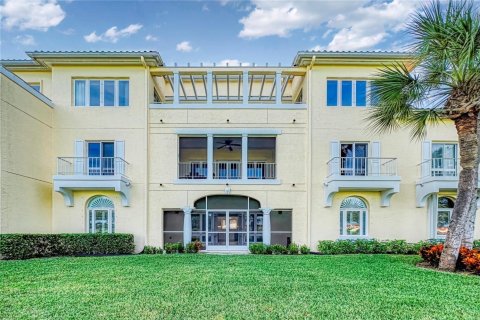 Condo in Vero Beach, Florida, 2 bedrooms  № 2082452 - photo 25