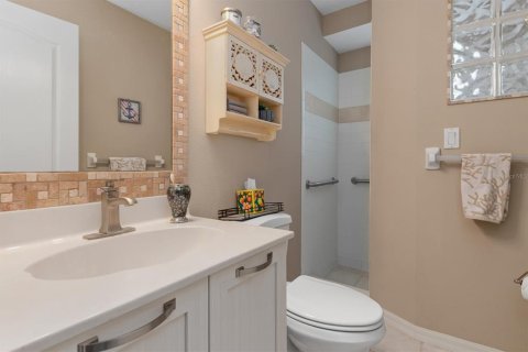Villa ou maison à vendre à Rotonda, Floride: 3 chambres, 200.48 m2 № 2437281 - photo 23