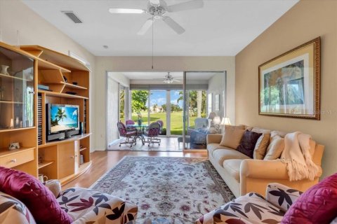 House in Bradenton, Florida 2 bedrooms, 140.93 sq.m. № 1785444 - photo 21
