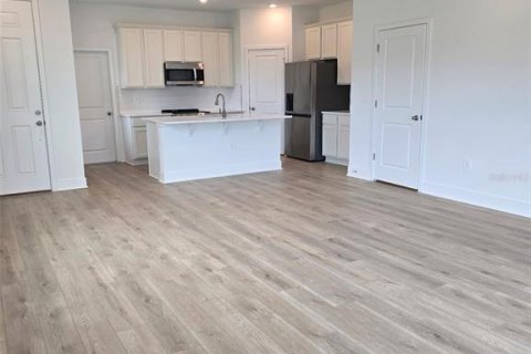Townhouse in Ocoee, Florida 3 bedrooms, 162.76 sq.m. № 1842253 - photo 6