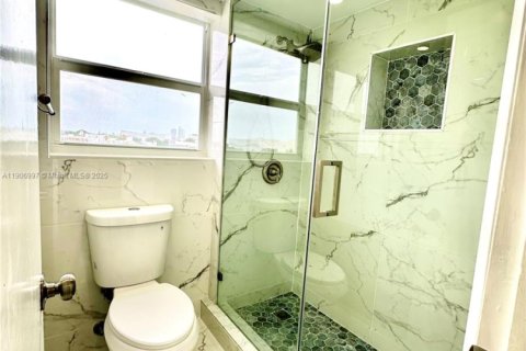 Купить кондоминиум в Майами-Бич, Флорида 1 спальня, 78.5м2, № 1963610 - фото 8