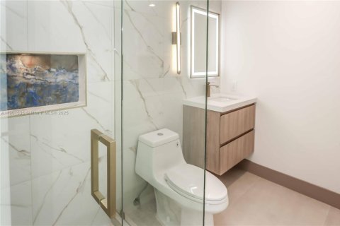 Купить виллу или дом в Холливуд, Флорида 3 спальни, 129.69м2, № 1954696 - фото 15