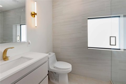 Купить виллу или дом в Холливуд, Флорида 3 спальни, 129.69м2, № 1954696 - фото 24