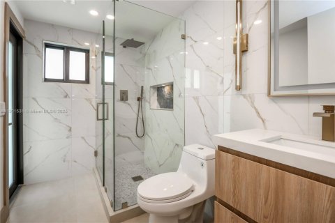 Купить виллу или дом в Холливуд, Флорида 3 спальни, 129.69м2, № 1954696 - фото 16