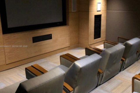 Condominio en alquiler en Miami, Florida, 1 dormitorio, 59.36 m2 № 2019919 - foto 21