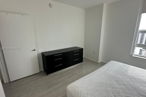 Condominio en alquiler en Miami, Florida, 1 dormitorio, 59.36 m2 № 2019919 - foto 12
