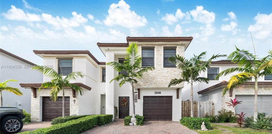 Таунхаус в Хомстед, Флорида 4 спальни, 179.86м2 № 1992910