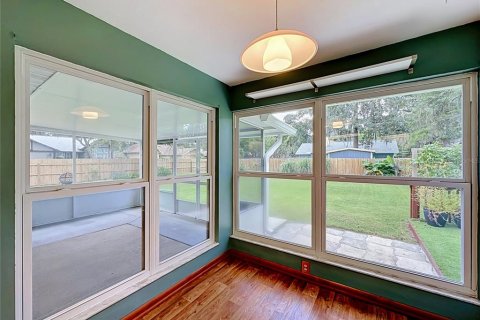 House in Gainesville, Florida 3 bedrooms, 112.23 sq.m. № 2400269 - photo 12