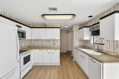 Touwnhouse à vendre à Delray Beach, Floride: 3 chambres, 201.04 m2 № 2147197 - photo 6