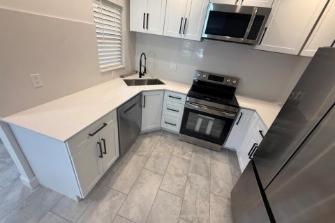 Condominio en venta en Coconut Creek, Florida, 3 dormitorios, 104.05 m2 № 2186959 - foto 6
