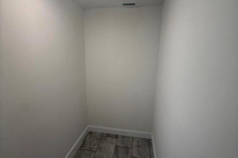 Condominio en venta en Coconut Creek, Florida, 3 dormitorios, 104.05 m2 № 2186959 - foto 25