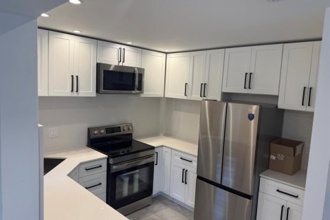 Condominio en Coconut Creek, Florida, 3 dormitorios № 2186959