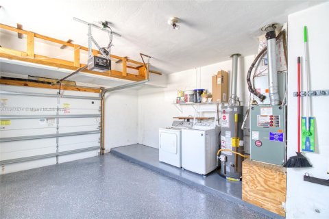 Casa en venta en Sunrise, Florida, 3 dormitorios, 125.88 m2 № 1973959 - foto 21