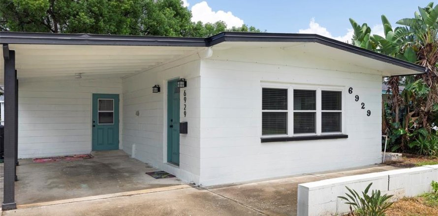 Villa ou maison à Saint Petersburg, Floride 3 chambres, 146.79 m2 № 2306531