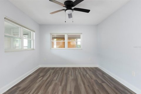 Villa ou maison à vendre à Saint Petersburg, Floride: 3 chambres, 146.79 m2 № 2306531 - photo 23