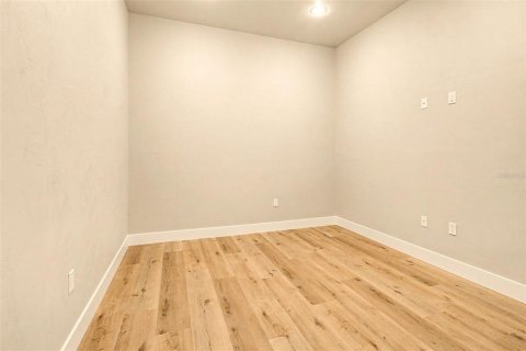 Commercial property in Newberry, Florida 363.71 sq.m. № 2103633 - photo 15