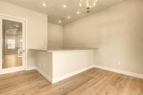Commercial property in Newberry, Florida 363.71 sq.m. № 2103633 - photo 6