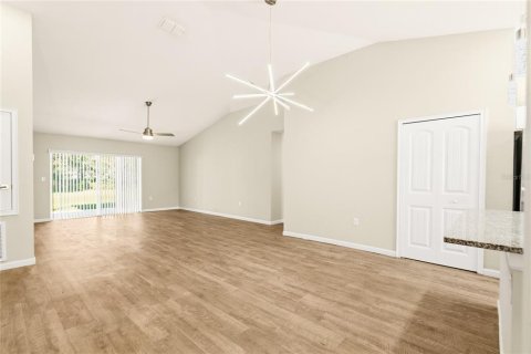 Villa ou maison à vendre à Palm Coast, Floride: 3 chambres, 139.35 m2 № 2433355 - photo 2