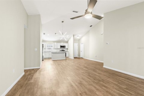 Villa ou maison à vendre à Palm Coast, Floride: 3 chambres, 139.35 m2 № 2433355 - photo 16
