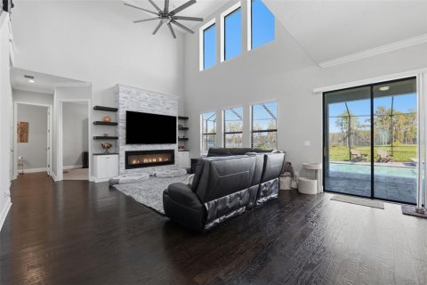 Casa en venta en Tampa, Florida, 4 dormitorios, 320.05 m2 № 2383901 - foto 4