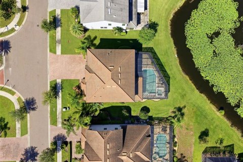 Casa en venta en Tampa, Florida, 4 dormitorios, 320.05 m2 № 2383901 - foto 29