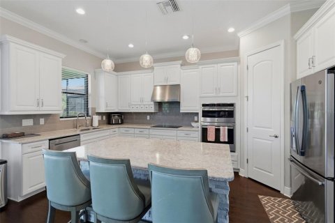 Casa en venta en Tampa, Florida, 4 dormitorios, 320.05 m2 № 2383901 - foto 18